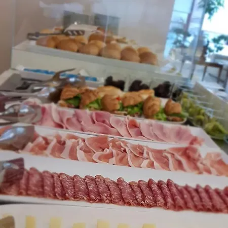酒店 莫罗尼大酒店 4*