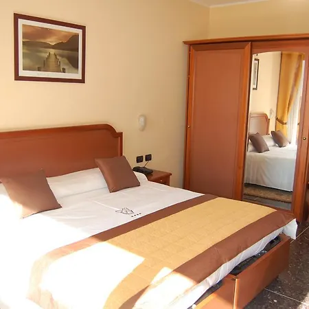 莫罗尼大酒店 菲纳莱利古雷