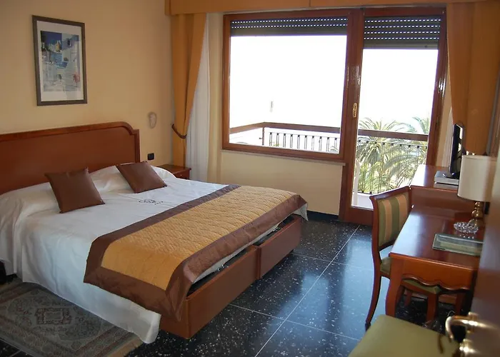 Grand Moroni فندق فينالي ليغوري